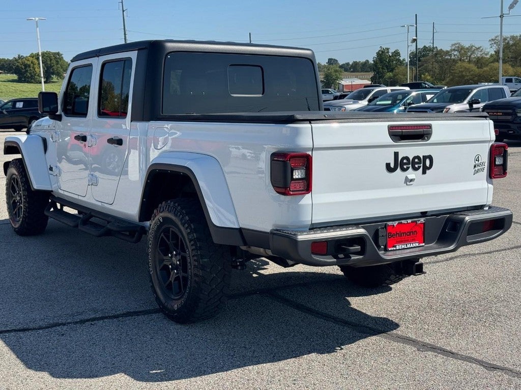 2024 Jeep Gladiator Willys
