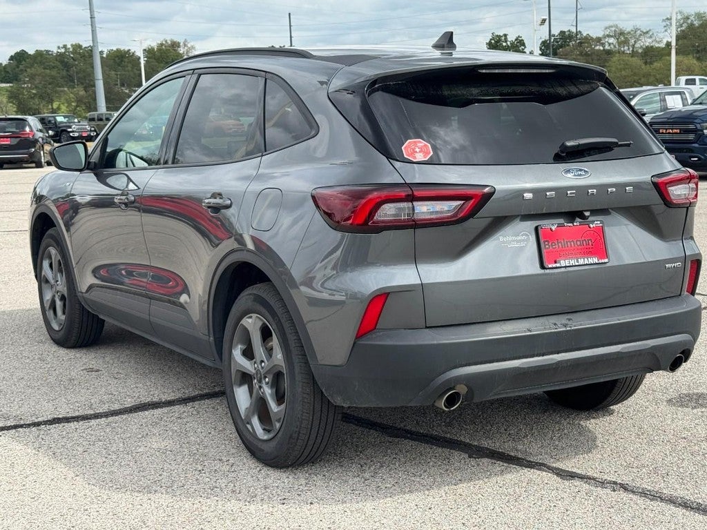 2025 Ford Escape ST-Line