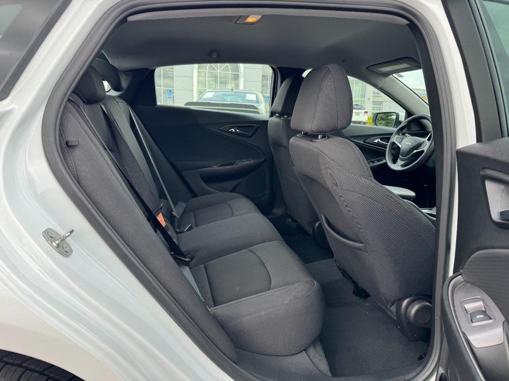 2023 Chevrolet Malibu LS 1FL