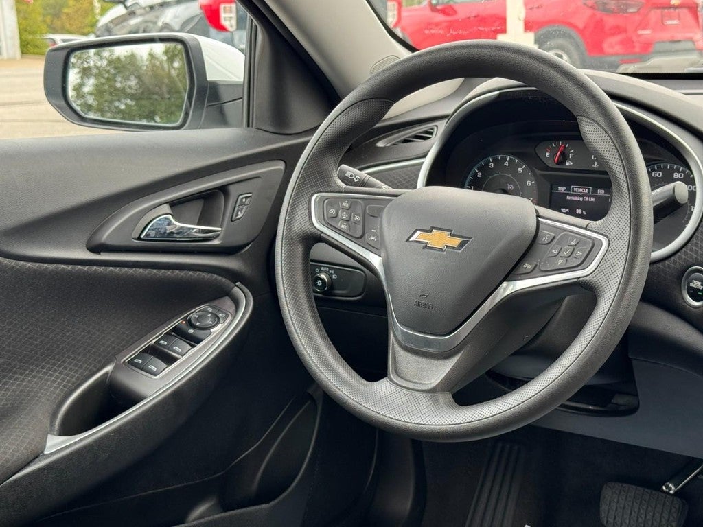 2023 Chevrolet Malibu LS 1FL