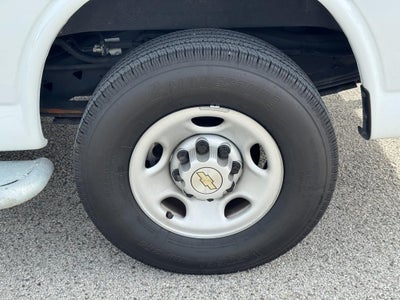 2024 Chevrolet Express 2500 Work Van Cargo