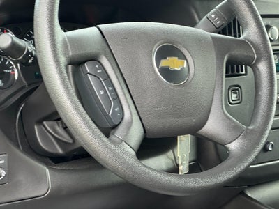 2024 Chevrolet Express 2500 Work Van Cargo