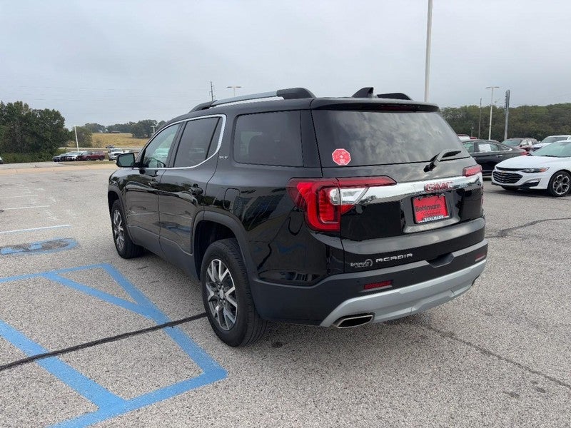 2023 GMC Acadia SLE