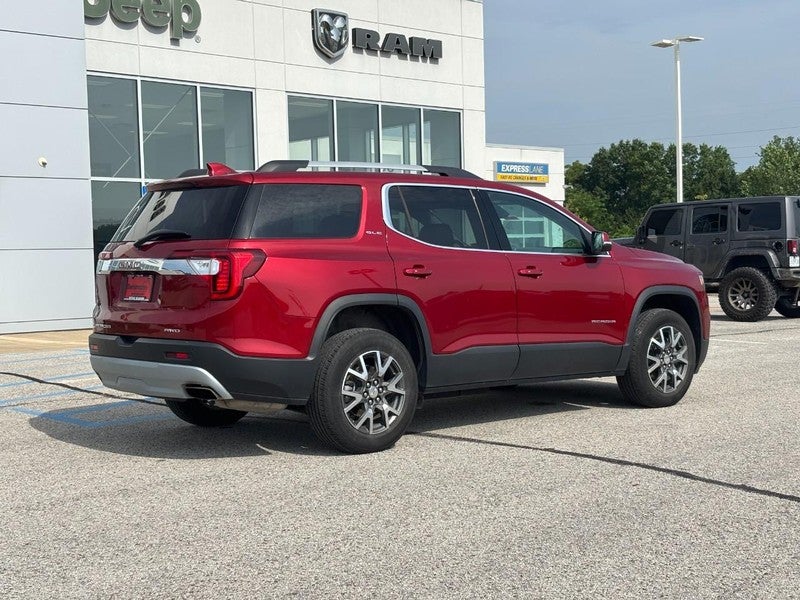 2023 GMC Acadia SLE