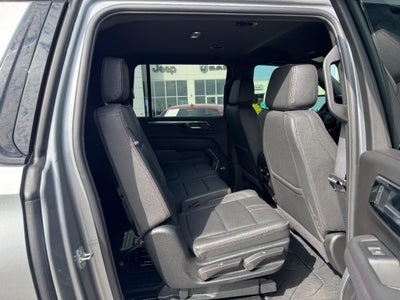 2025 Chevrolet Suburban RST