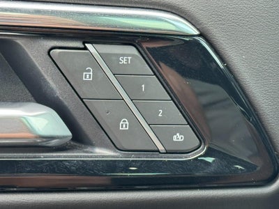 2025 Chevrolet Suburban RST