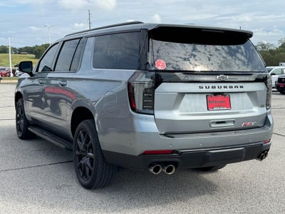 2025 Chevrolet Suburban RST