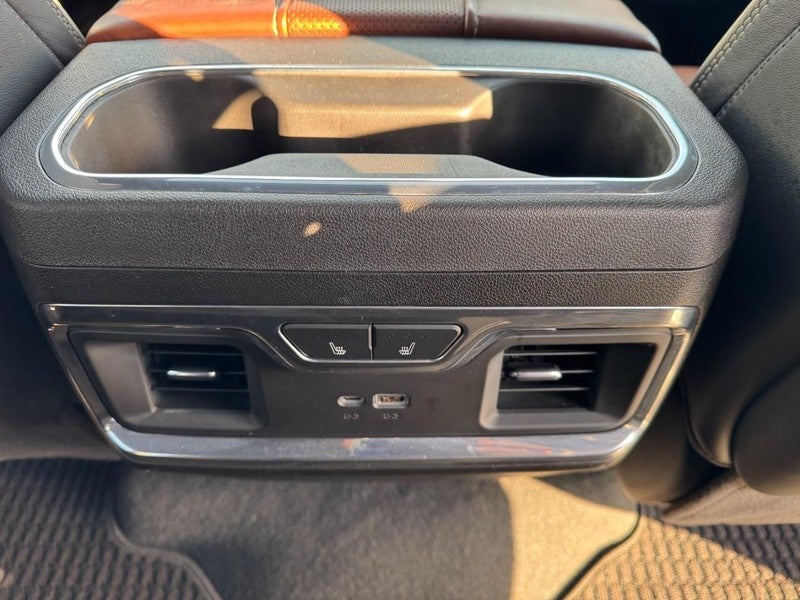 2024 GMC Sierra 3500HD Denali Ultimate