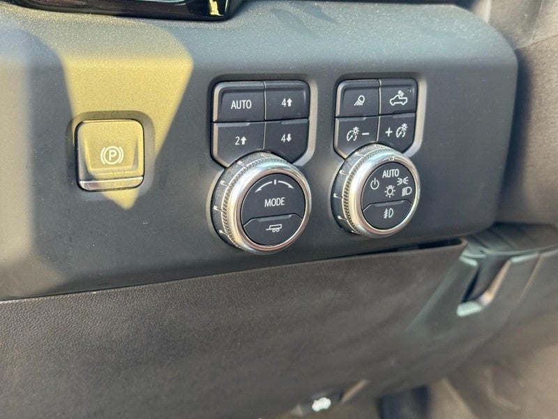 2024 GMC Sierra 3500HD Denali Ultimate