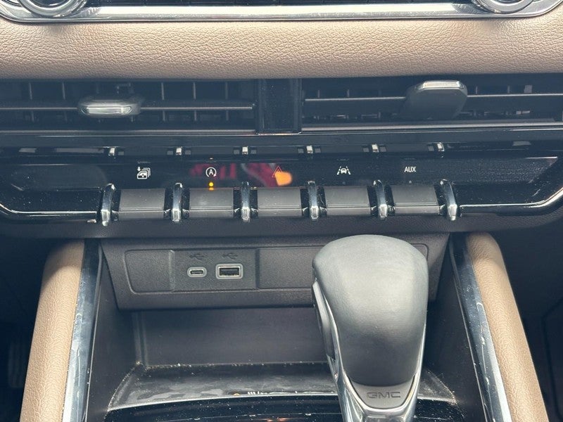 2024 GMC Canyon Denali