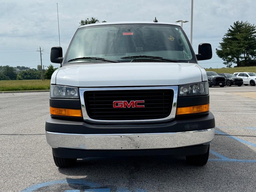 2025 GMC Savana 2500 Work Van