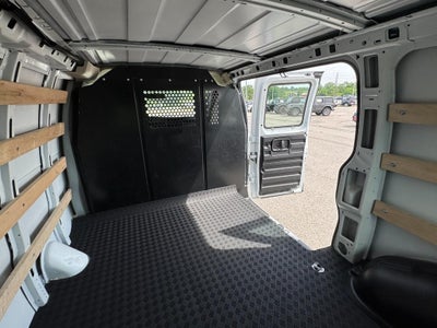 2025 GMC Savana 2500 Work Van
