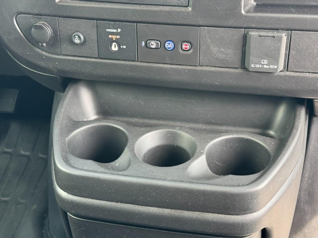 2025 GMC Savana 2500 Work Van