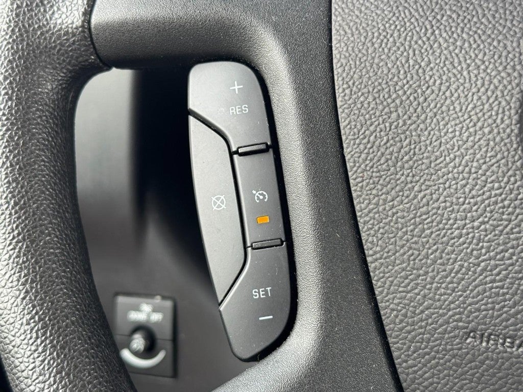 2025 GMC Savana 2500 Work Van