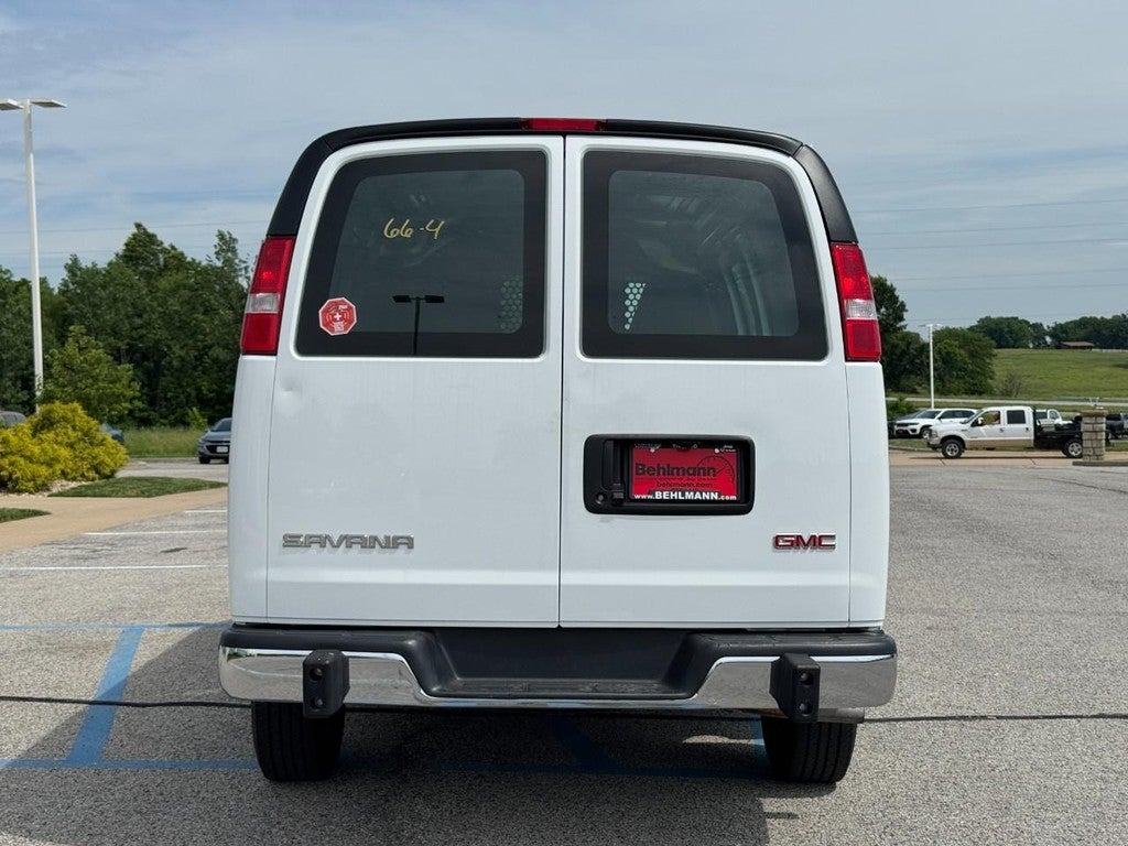 2025 GMC Savana 2500 Work Van