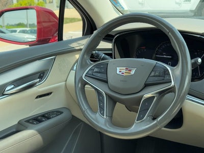 2019 Cadillac XT5 Premium Luxury