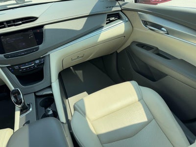 2019 Cadillac XT5 Premium Luxury