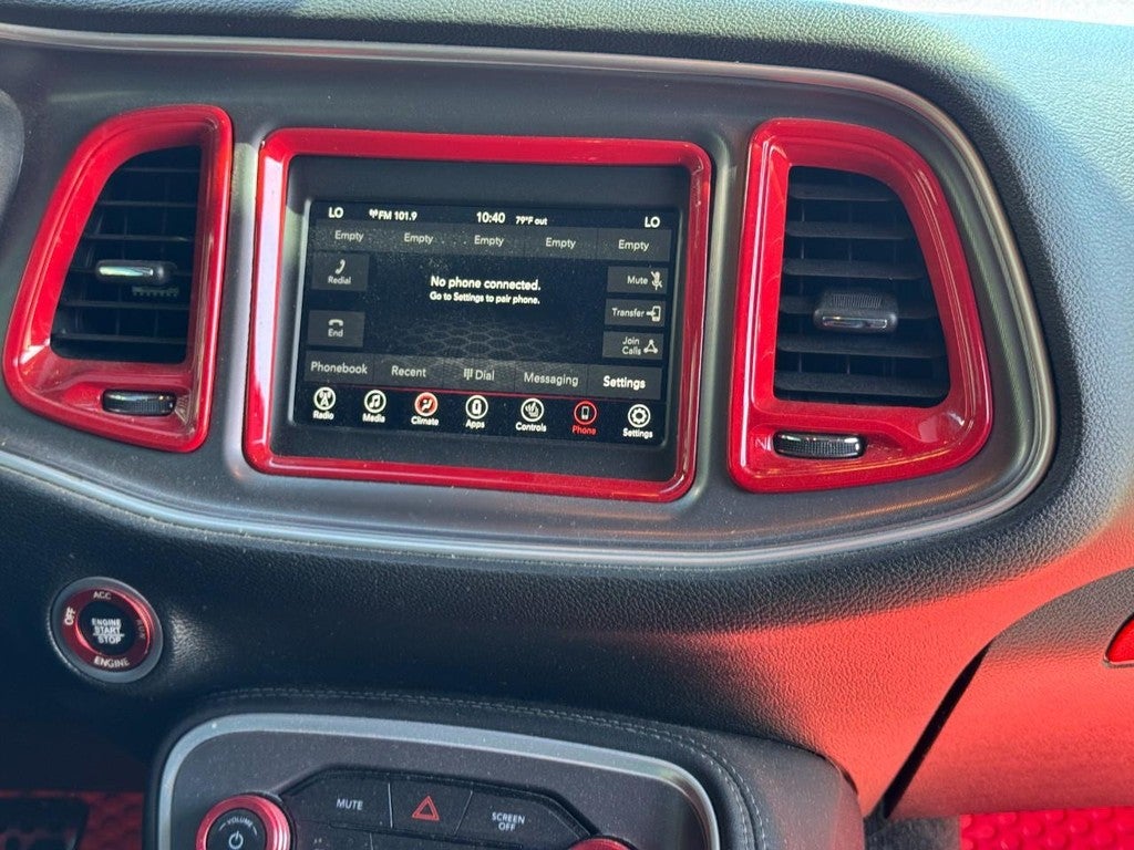 2022 Dodge Challenger SXT