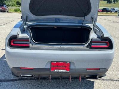 2022 Dodge Challenger SXT
