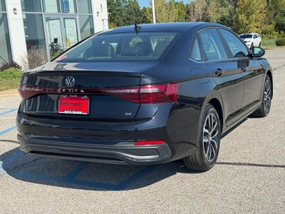 2025 Volkswagen Jetta 1.5T SE
