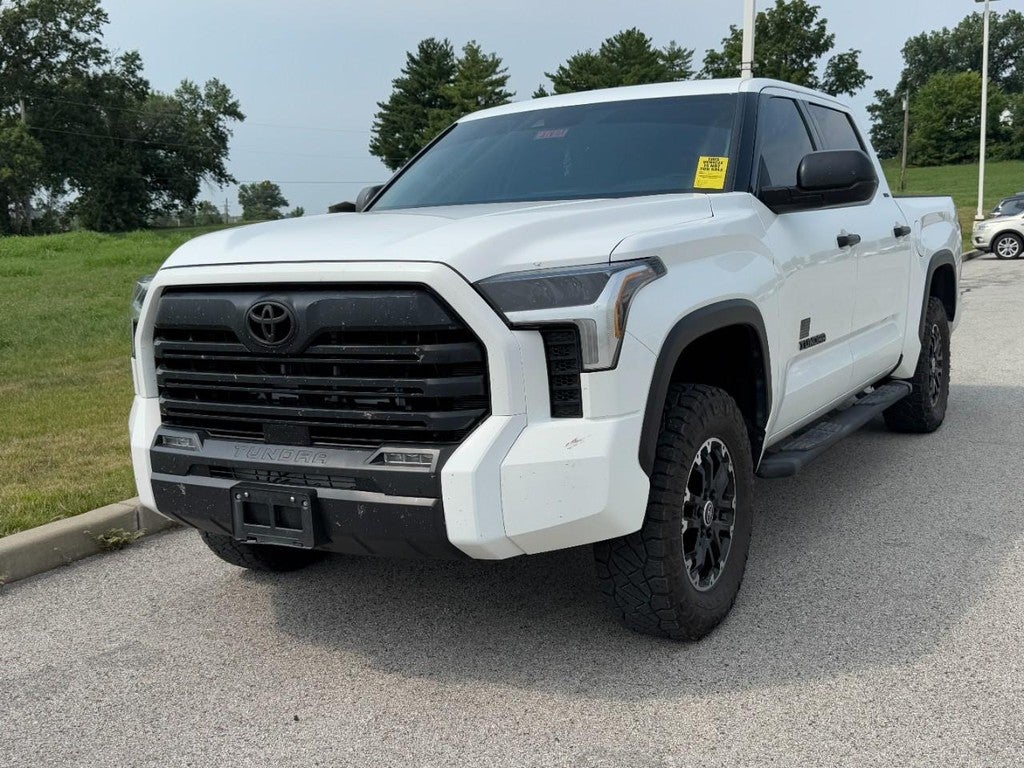 2022 Toyota Tundra SR5