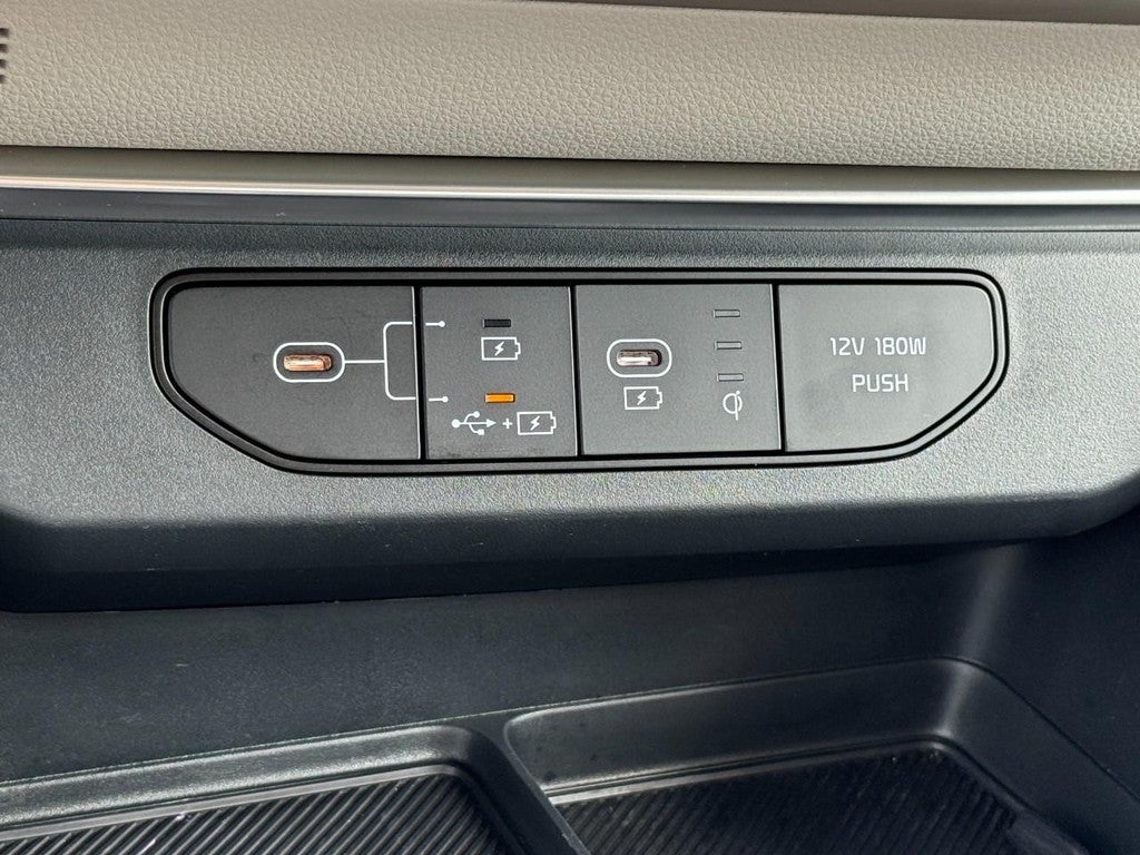 2025 Kia Carnival Hybrid EX