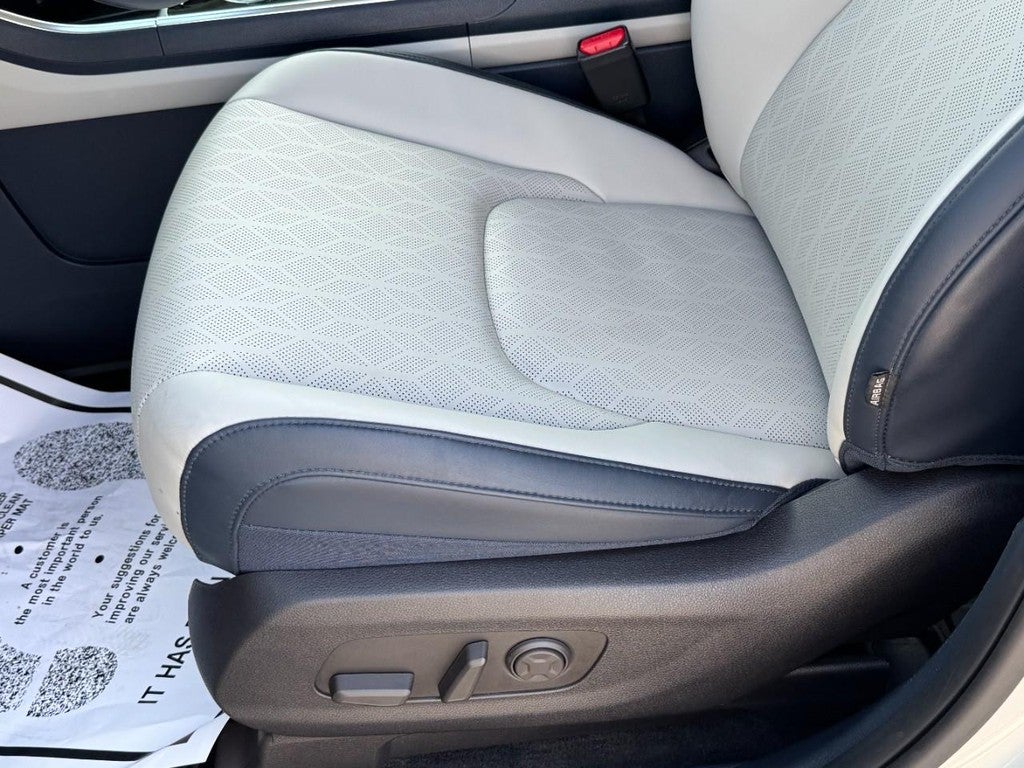 2025 Kia Carnival Hybrid EX