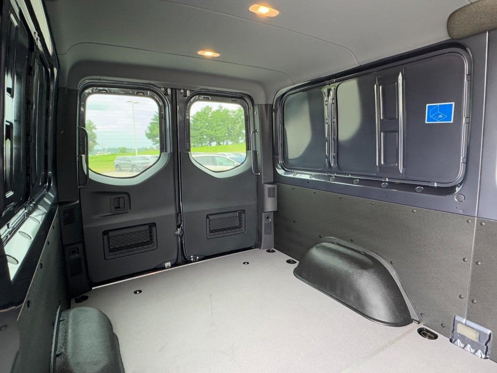 2024 Mercedes-Benz Sprinter 2500 Cargo 144 WB